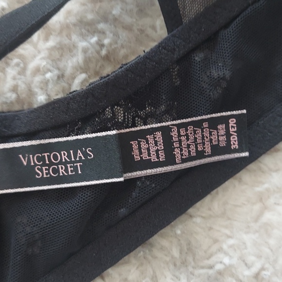 3 unlined bras size 32d - Picture 7 of 13